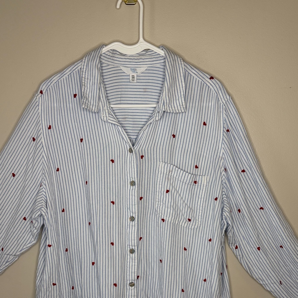 Time and Tru Heart Button Down Shirt Size XXL - Picture 3 of 8